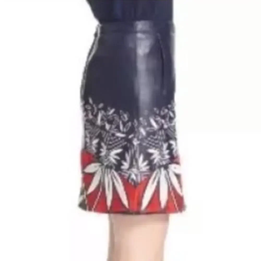 NEW Tory Burch Navy, Red White Leather Embroidered Skirt marked 2, Fits  27 / S